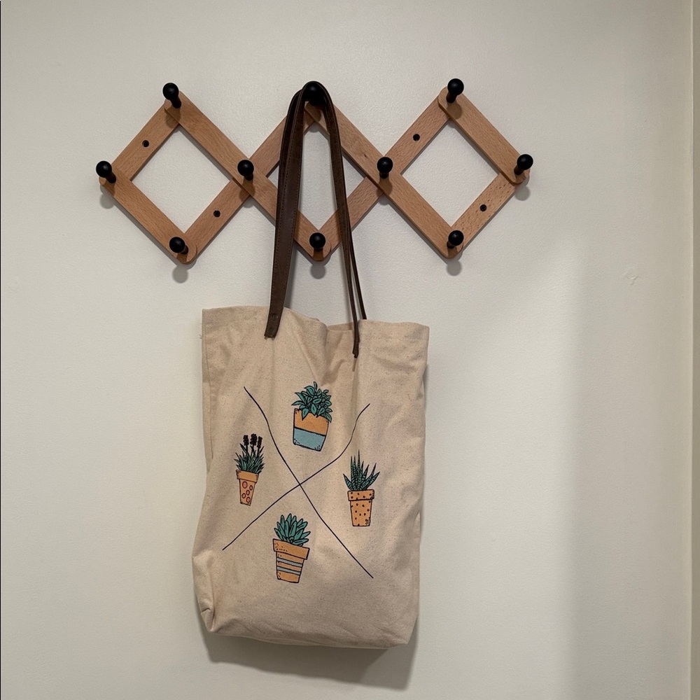 Geometric Wooden Wall Hook Rack